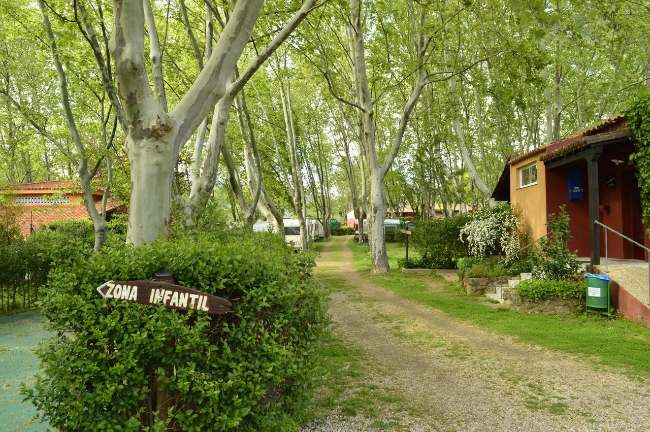 Camping El Pinajarro Хервас Экстерьер фото